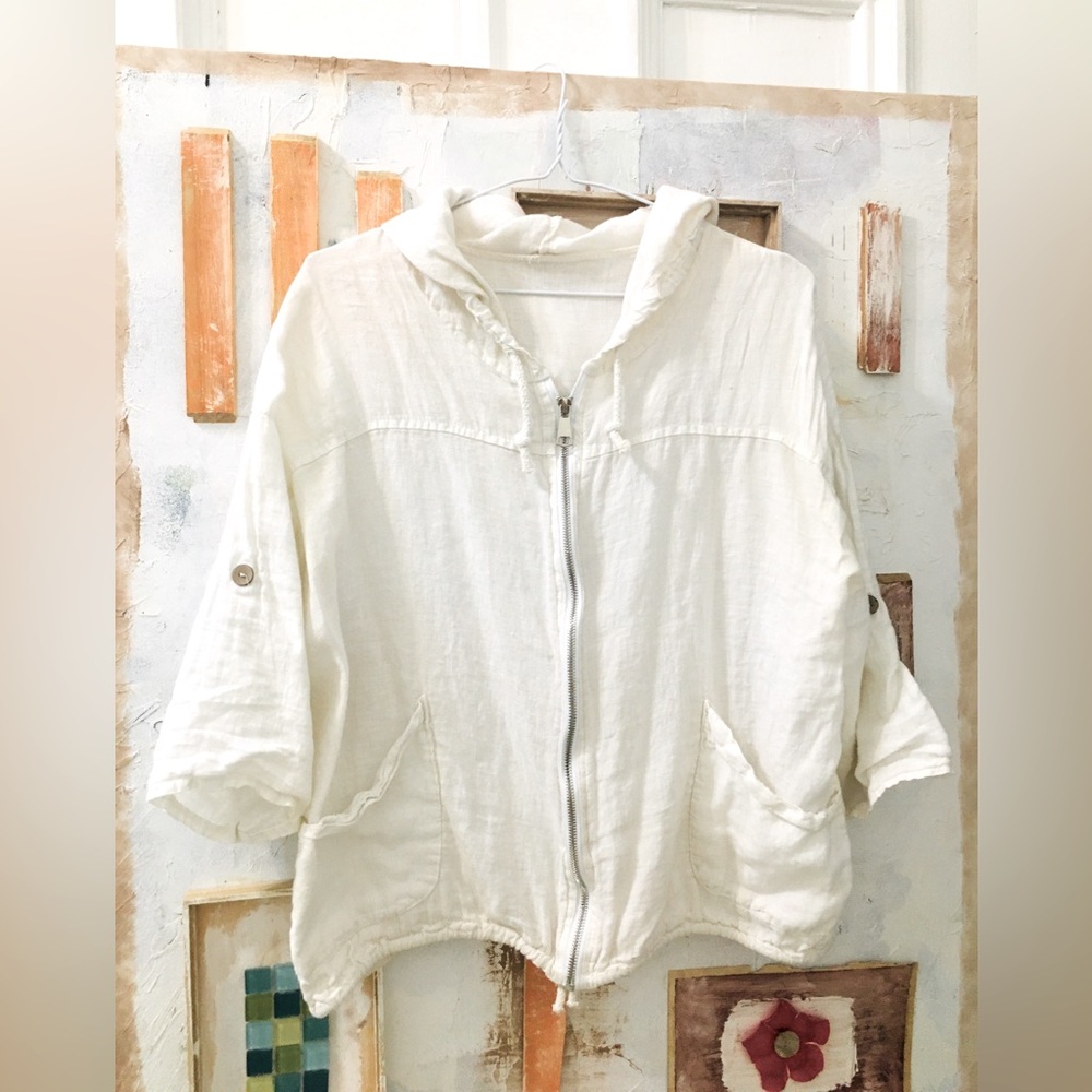 #098 Women's White Linen Hooded Top